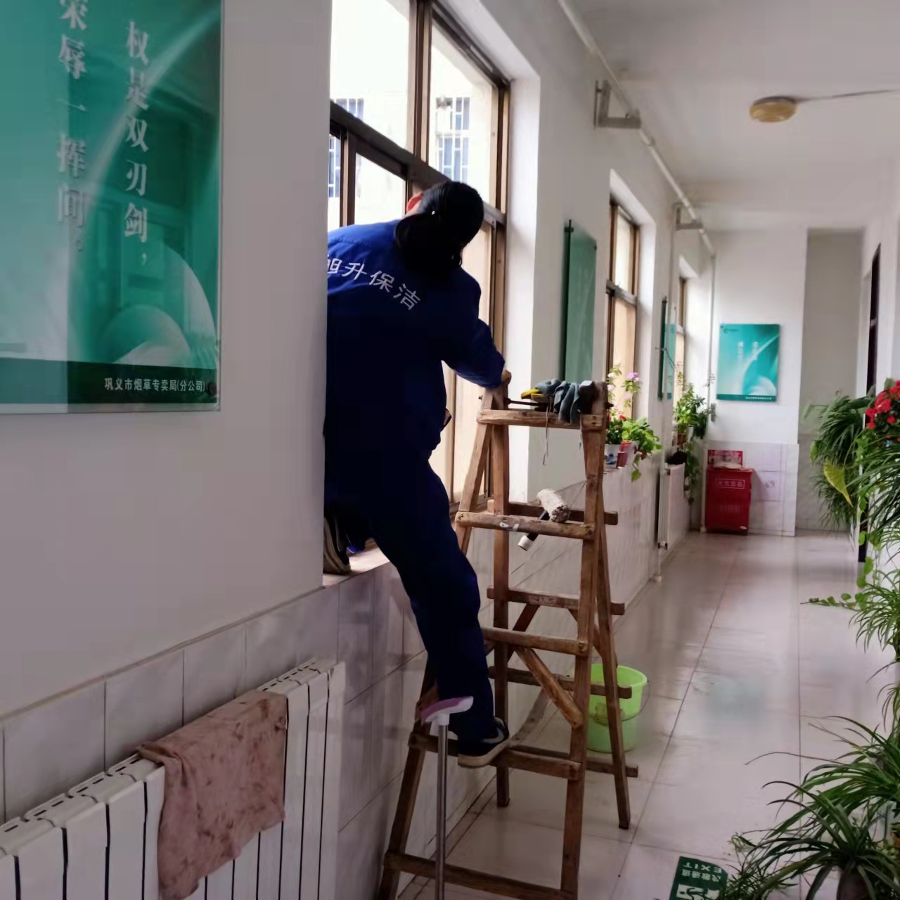 市區玻（bō）璃（lí）鍾點工